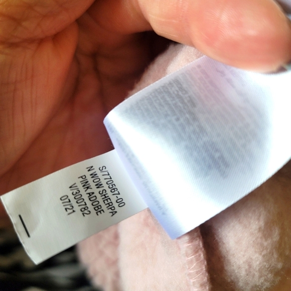 Old Navy Sherpa Cropped Fleece Pulover Sweater For Girls Size 10-12 - Picture 8 of 9